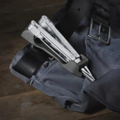 Victorinox SwissTool Multi-tool Synthetic Belt Holder 7 Victorinox SwissTool Multi-tool Synthetic Belt Holder -Victorinox Sales sa40829 lifestyle image x1000 163d1784 43ed 47db 98dd 4267dc98a55b